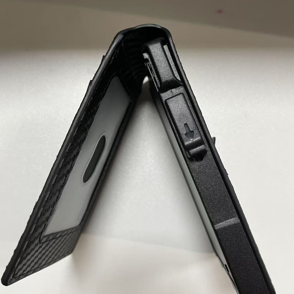 Cross-border popular metal card holder, Amazon export, men's RFID anti-theft, European and American Amazon, metal aluminum alloy.
