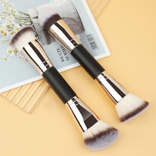 Cross-border Tongue-shaped BB Cream Foundation Brush Flat Angled Dual-Ended Concealer Brush Seamless Brush Makeup Artist Professional Makeup Tool