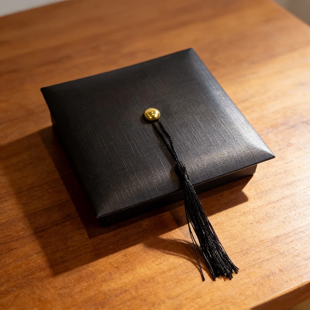 Graduation Cap Gift Box, Graduation Party Gift Packaging Box, Cap Candy Box, Graduation Cap Paper Box