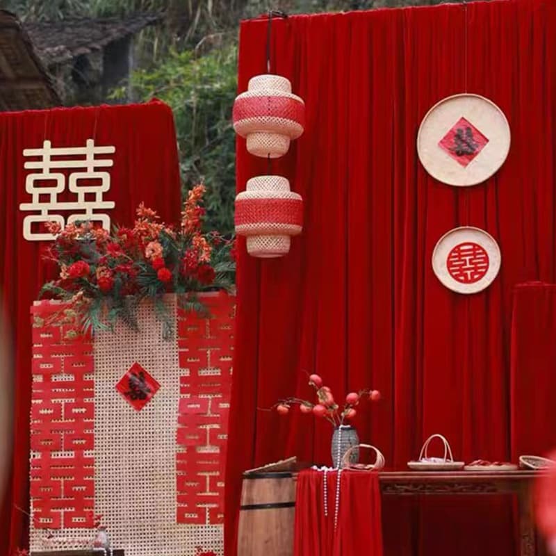 Wedding ceiling fabric veils, stage gauze decorations, Chinese wedding scene setups, bridal room, and staircase arrangement props.