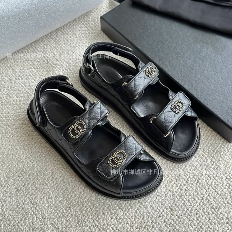 Women's Summer 2024 New Velcro Flat Roman Sandals, Genuine Leather Thick-Soled Casual Beach Sandals
