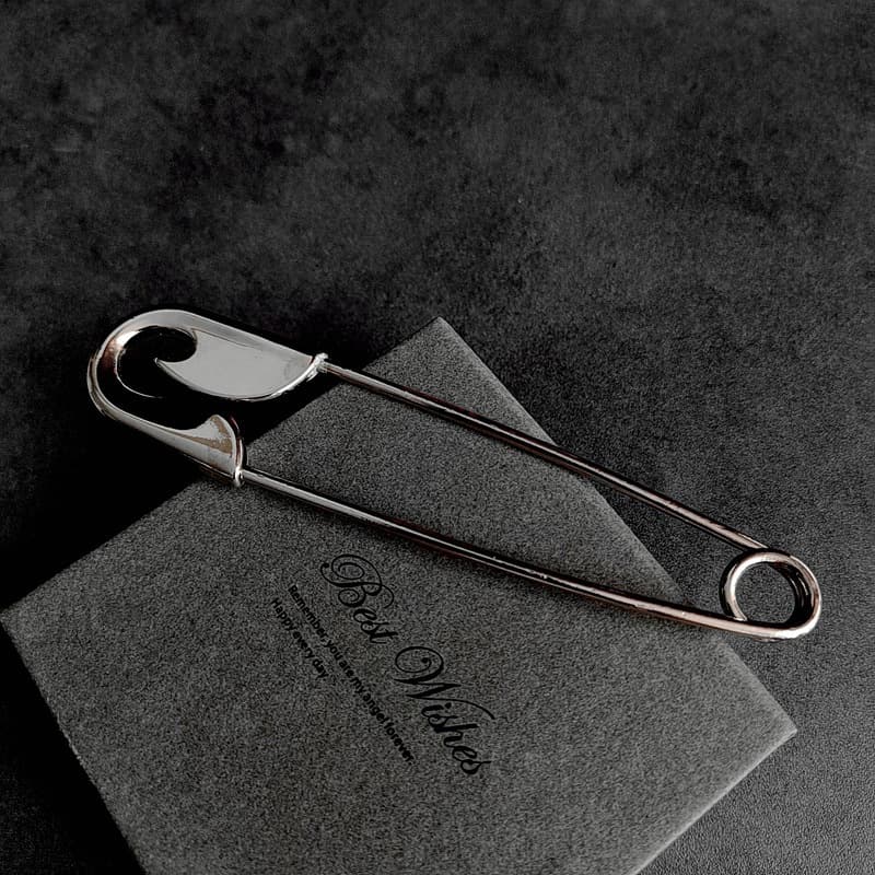 Extra Large Metal Electroplated Pin, 137mm, for Laundry and Dry Cleaning Shops (Iron)