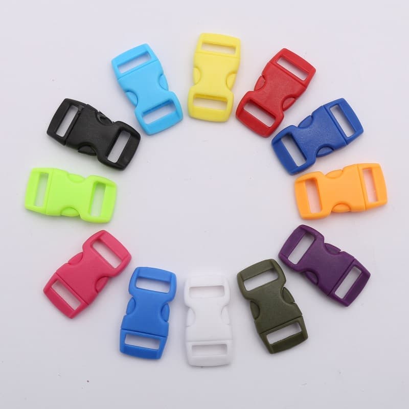 Wholesale available colored 10mm plastic mini buckles, pet bent buckles, mini buckles, bracelet clasps, 1cm small buckles.