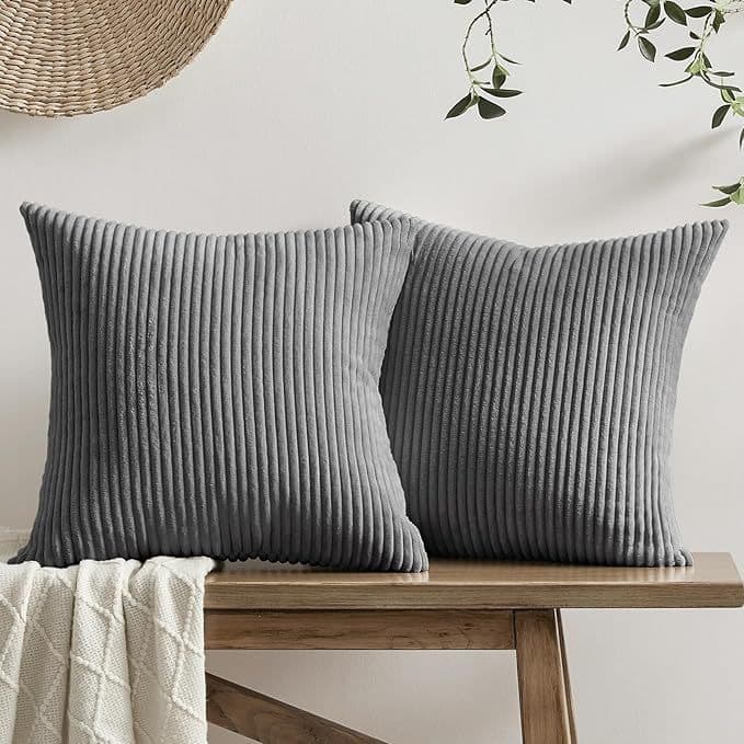 Cross-border Amazon Soft Modern Decorative Corduroy Solid Stripe Pillow Cover for Sofa Bedroom Living Room Cushion Cover