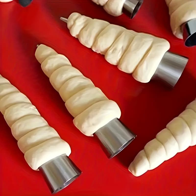 Manufacturer Wholesale Stainless Steel Baking Mold Danish Large Spiral Tube Danish Croissant Mold Set Conical Tube Drop Shipping