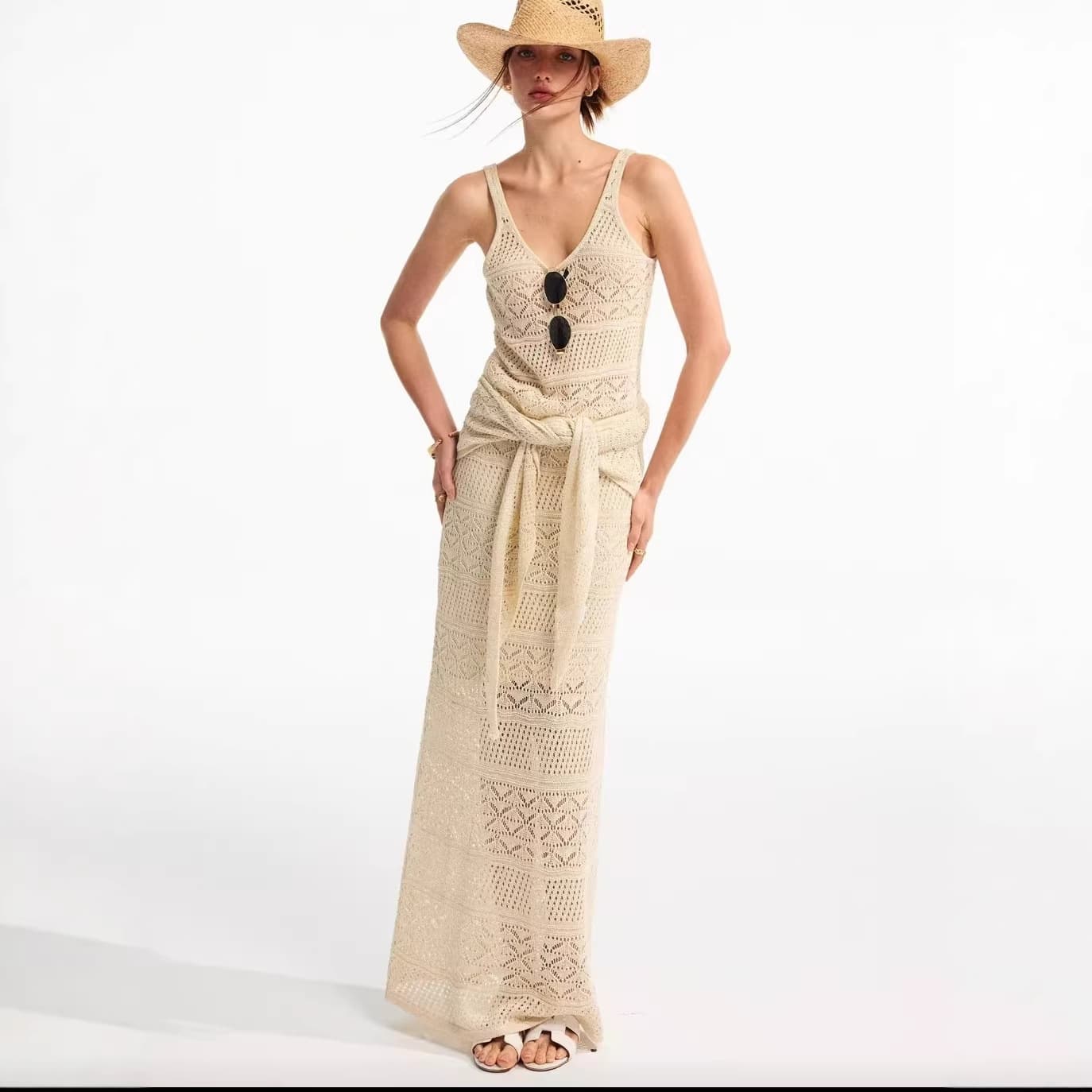 French Lace Knit Three-Piece Set: Shawl, Camisole, and Skirt – Soft, Slimming, Versatile, and Elegant Women's Summer Bestseller