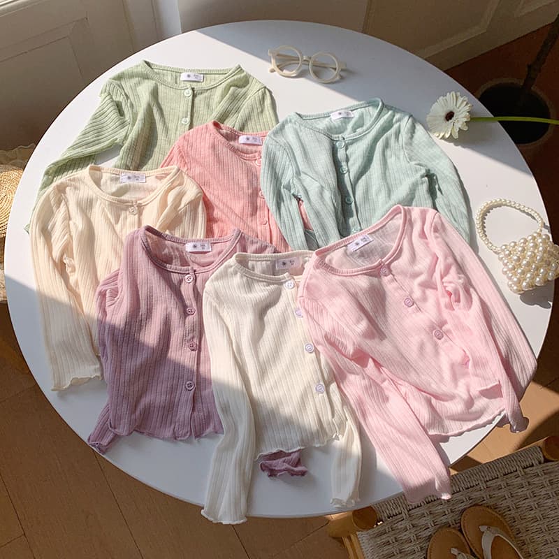 Girls pit strip summer knitted cardigan 2026 new candy color long-sleeved sun protection clothing western style air-conditioned shirt bottoming shirt