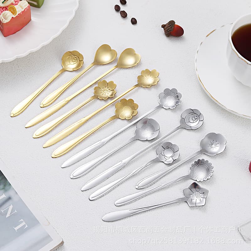 Stainless Steel Gold Cherry Blossom Spoon Coffee Spoon Dessert Spoon Bird's Nest Spoon Long Handle Stirring Spoon Flower Gift Spoon Souvenir