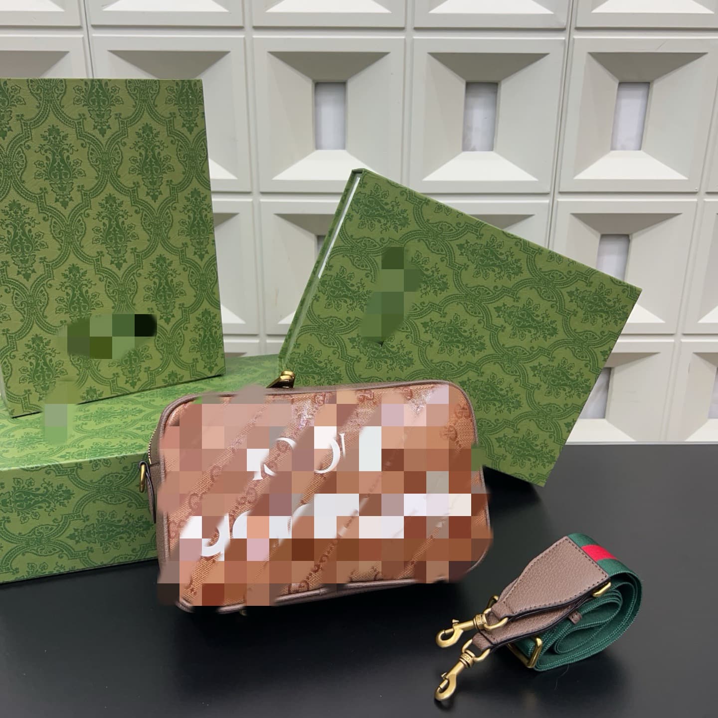 Factory direct sales anti-odor bag for men and women cartoon print outdoor cigarette bag storage bag travel bag Gucci