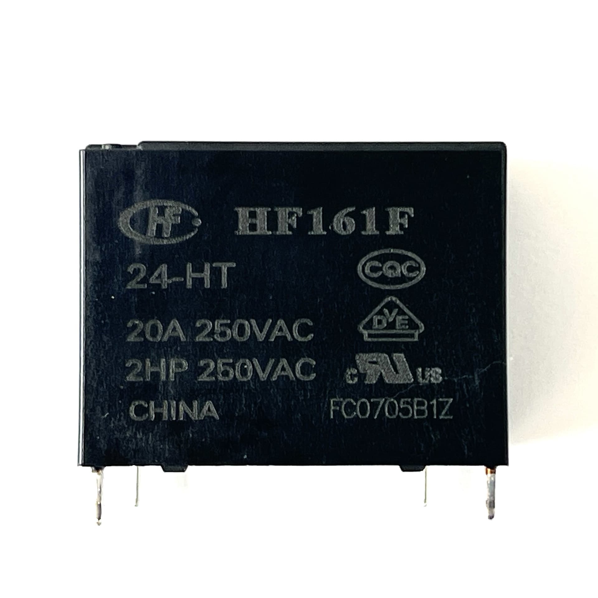 The HF161F miniature high-power relay, Class F, is suitable for switching motor loads using a contact relay module.