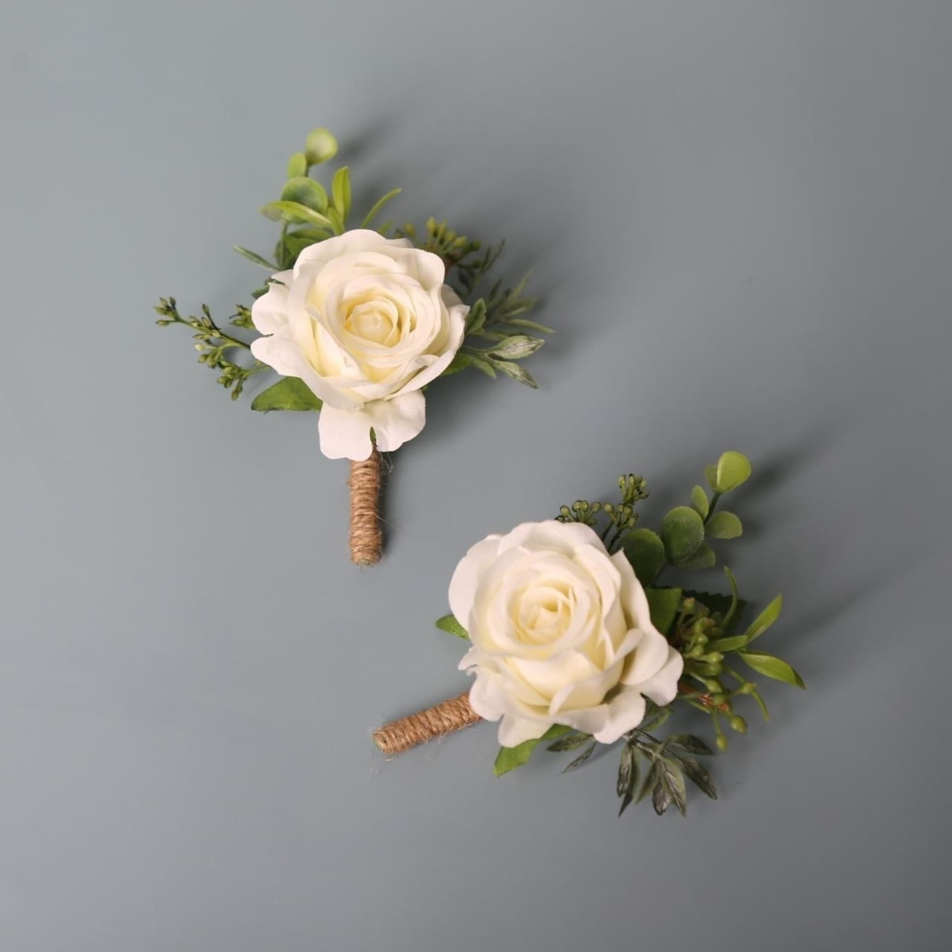 Artificial rose wrist corsage, European style, forest theme, outdoor wedding, groom's boutonniere, new bridesmaid wrist corsage wholesale.