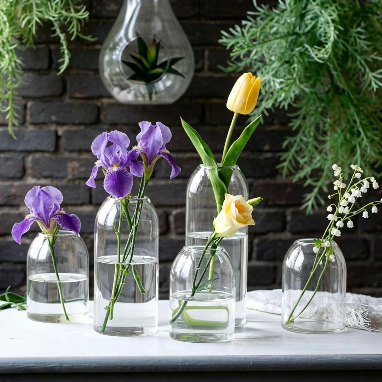 Borosilicate Transparent Glass Small Mouth Vase, Simple and Fresh Hydroponic Flower Vase, Desktop Dried Flower Decoration