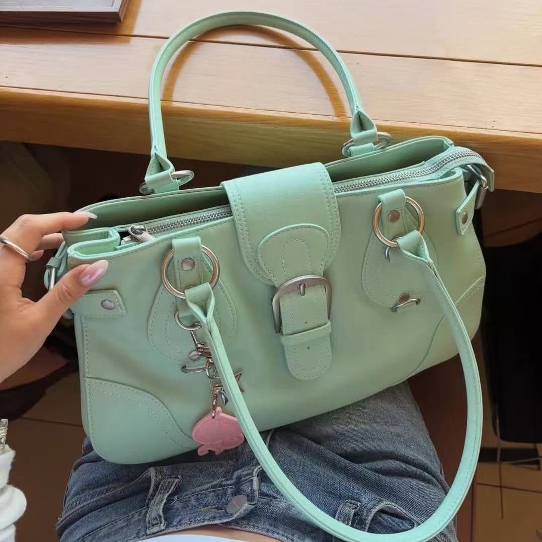 2026 new Korean niche portable hot girl motorcycle bag women's shoulder mint green high-end texture y2k handbag