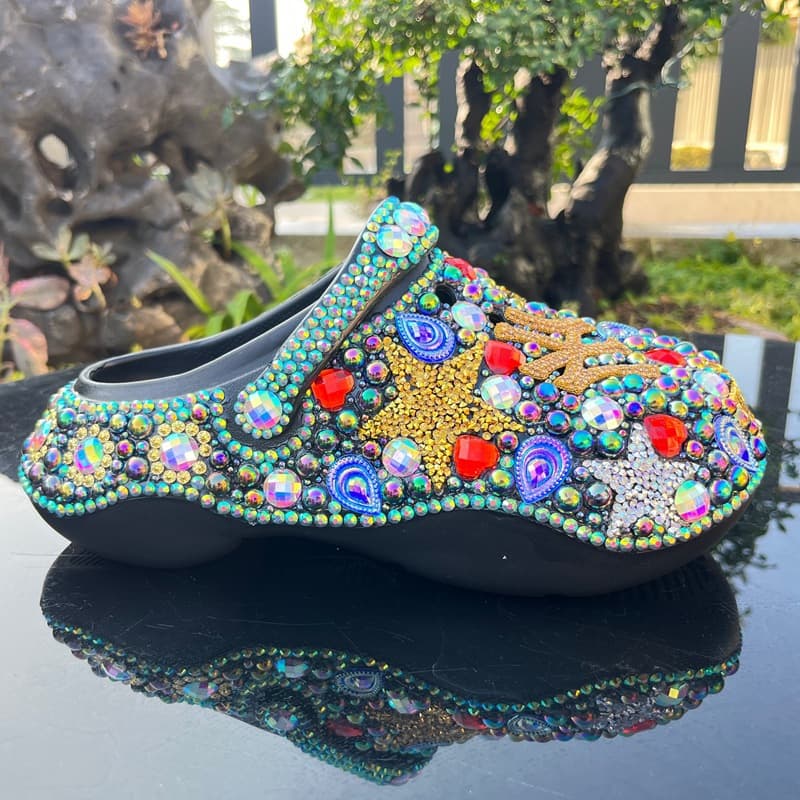 New and innovative cross-border foreign trade women's shoes brand, fashionable rhinestone-embellished platform EVA clogs, trendy brand, dropshipping available.