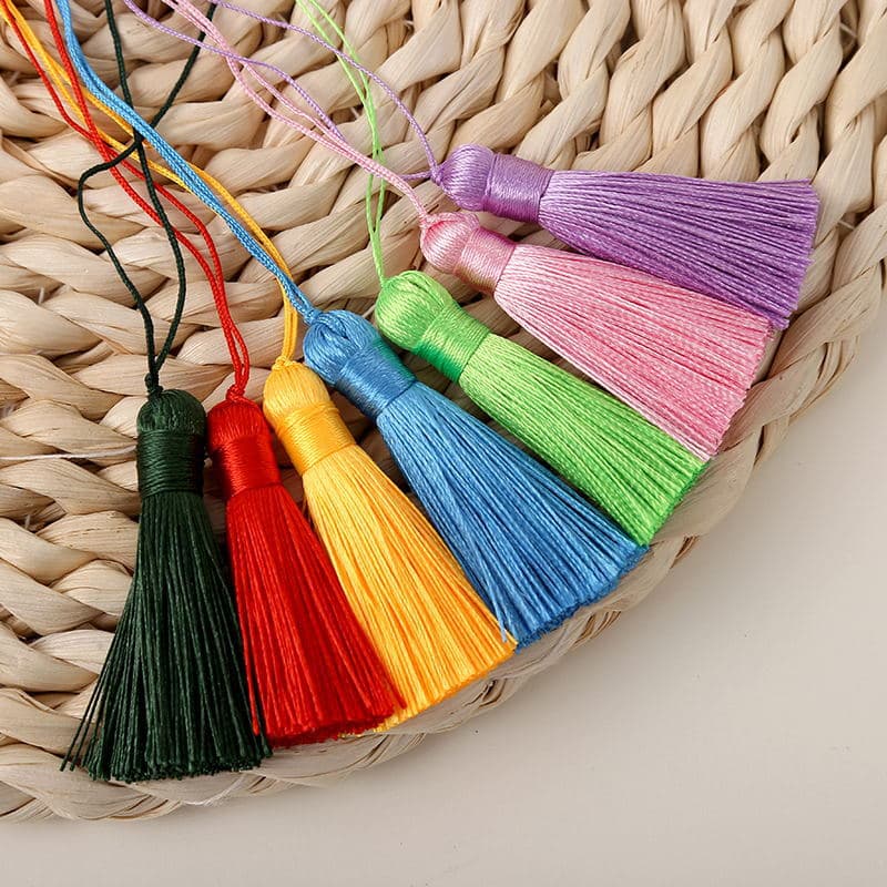 Chinese knot tassel 5.5CM small short and plump pendant car pendant bookmark accessory tassel auspicious ornament