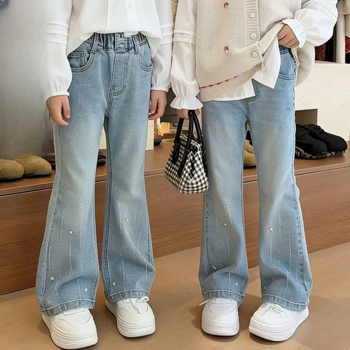 Girls Rhinestone Flared Pants 2026 Spring/Autumn New Children's Fashion Pants Spring Korean Style Slim Fit Jeans for Girls