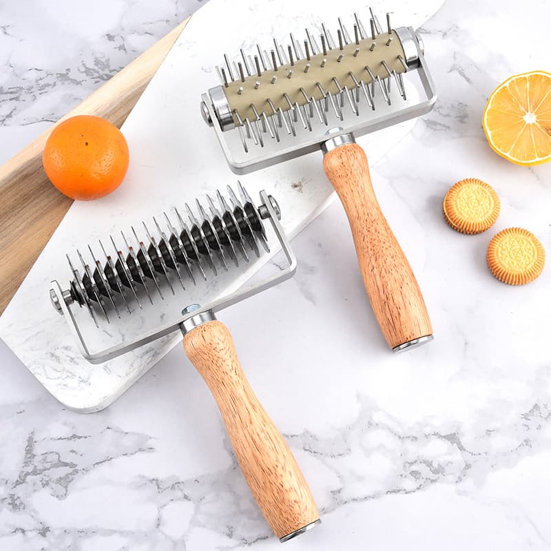 Pizza and cookie baking tools, pizza cutter, pastry cutter, pizza punch, wooden-handled pizza punch