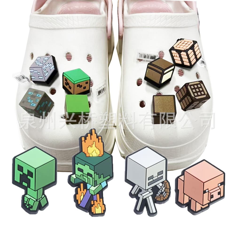 Cross-border Minecraft three-dimensional clogs accessories high-end diy shoe accessories shoe flower buckle upper decoration