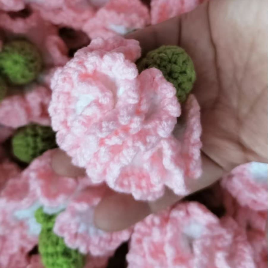 Hand-crocheted Yarn Flower Carnation Flower Head, Preserved Flower Bouquet Matching, Festival Gift
