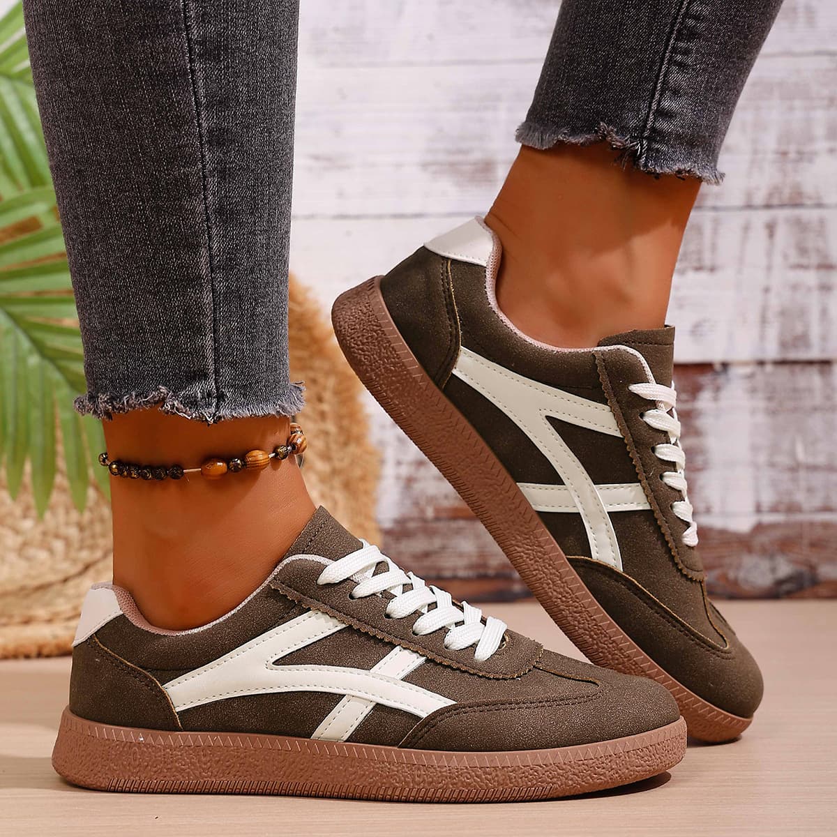 Thick Sole German Training Shoes for Women, College Style Lace-up Sports Sneakers, 2026 New Cross-border Casual Shoes, German Training Shoes for Women