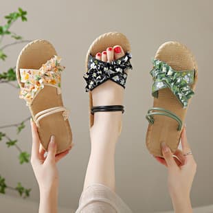 New Floral Print Slippers for Women Summer Outdoor Versatile Flat Non-Slip Fashion Sandals Beach Shoes