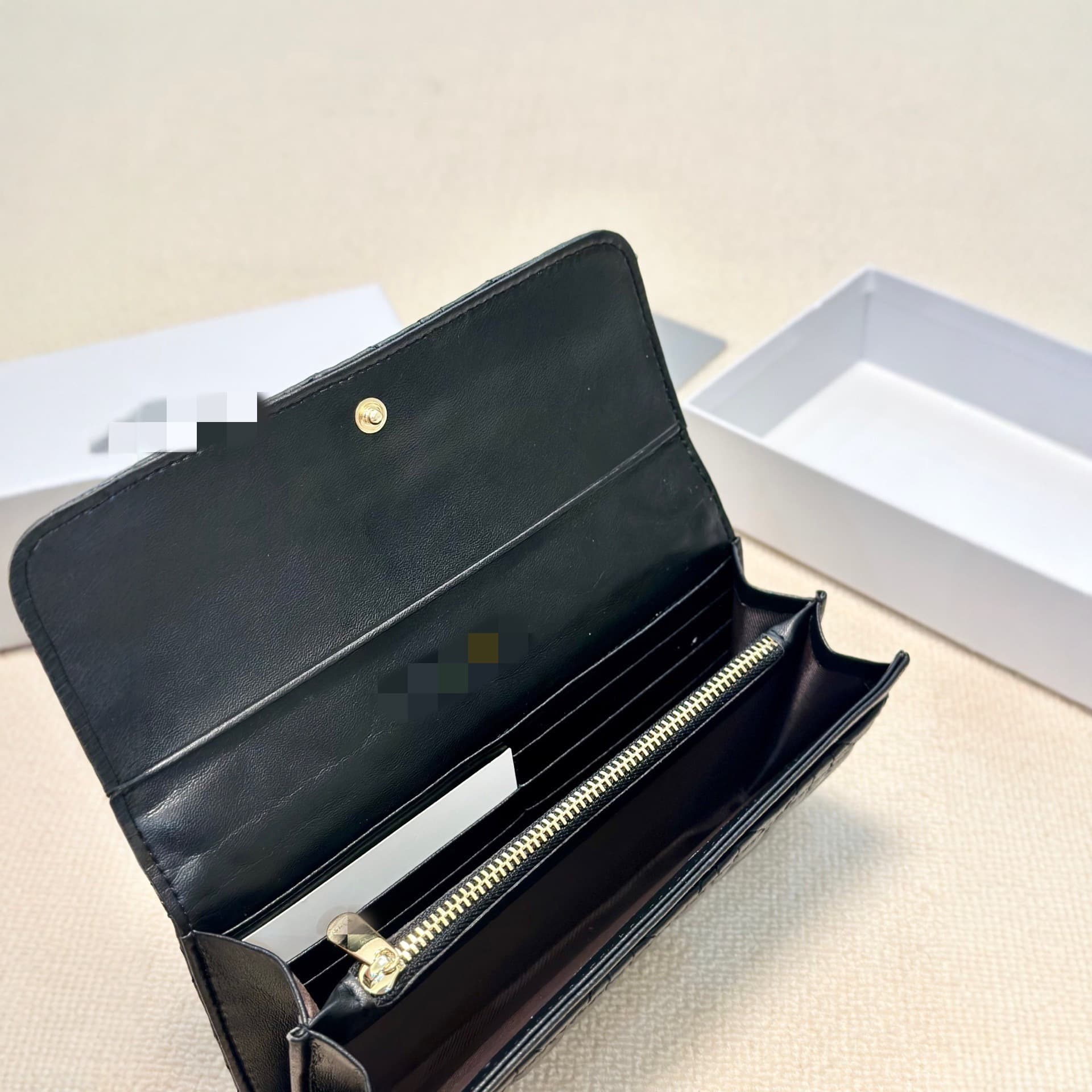 Women's Genuine Leather Wallet Medium-Long Style Korean Multi-Card Slot Fashion Clutch Bag