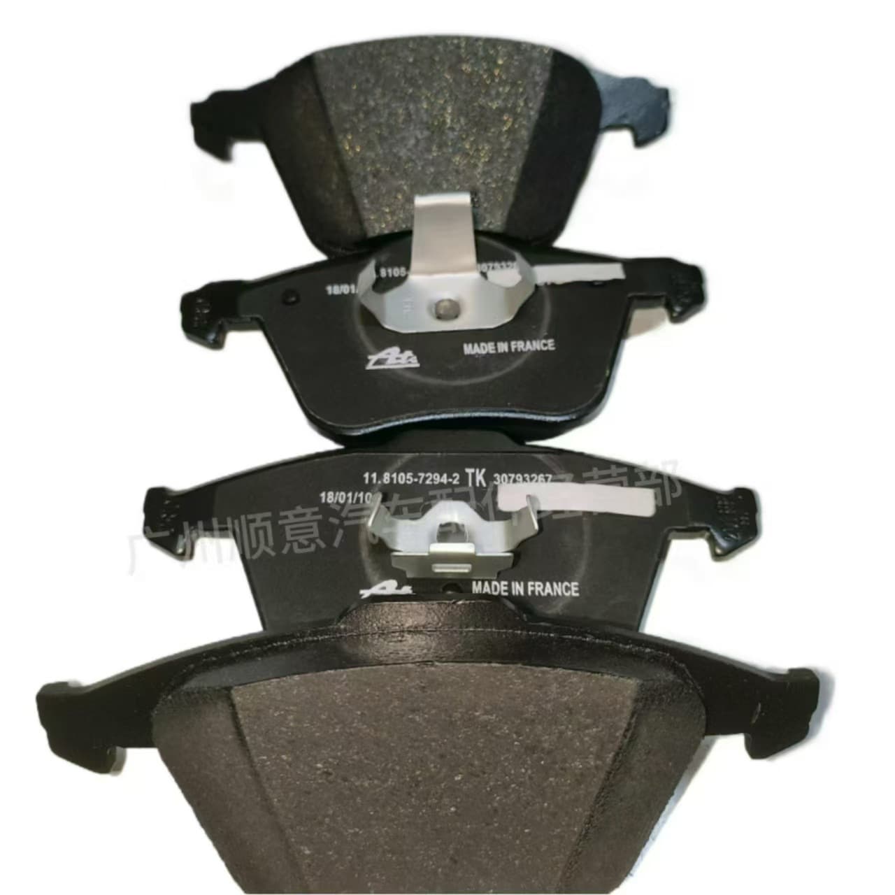 Factory direct sales, preferential prices. 30742029X/30683274 brake pads, front type, suitable for Volvo C70/06.
