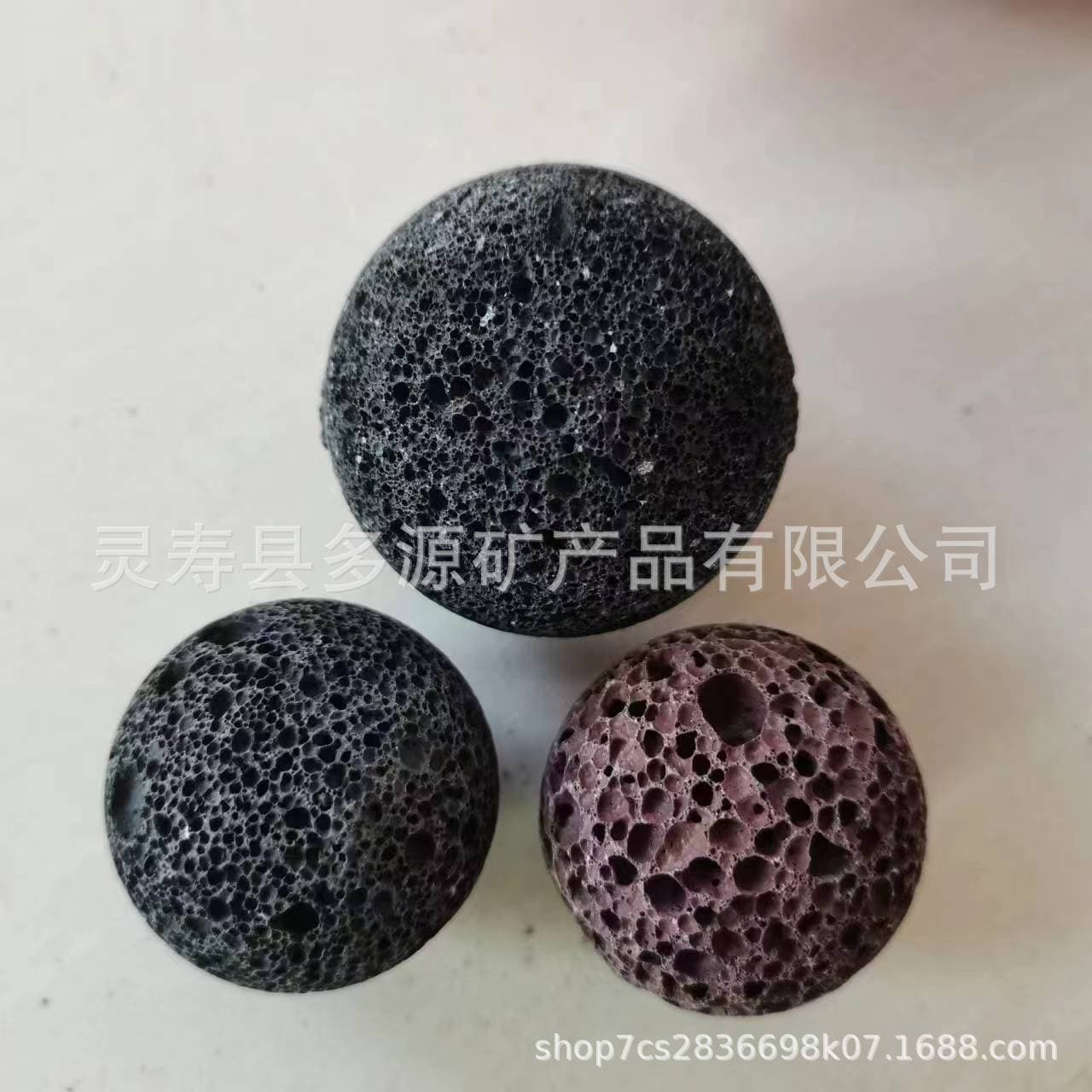 Factory Direct Natural Aromatherapy Diffuser Stone Ball, BBQ Stone, Water Treatment Volcanic Stone Ball, Porous Rounded Aromatherapy Ball