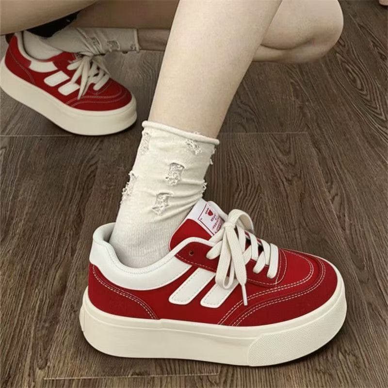 Campus Style Retro Red Canvas Shoes for Women, Versatile Casual Sneakers, Niche Original Design Chic Shoes for Women