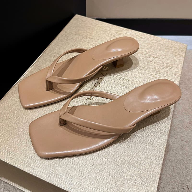 French-Style Square-Toe Cat-Heel Flip-Flops 2025 Summer New Cross-Border Large Size Fashionable Outdoor Flip-Flops for Women