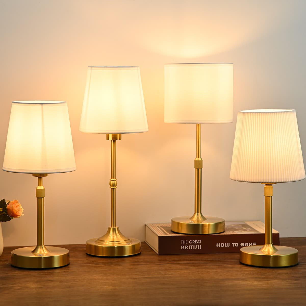 International Cross-Border French Fabric Metal Table Lamp Retro Creative Restaurant Creative Night Light LED Rechargeable Wholesale LED Lamp