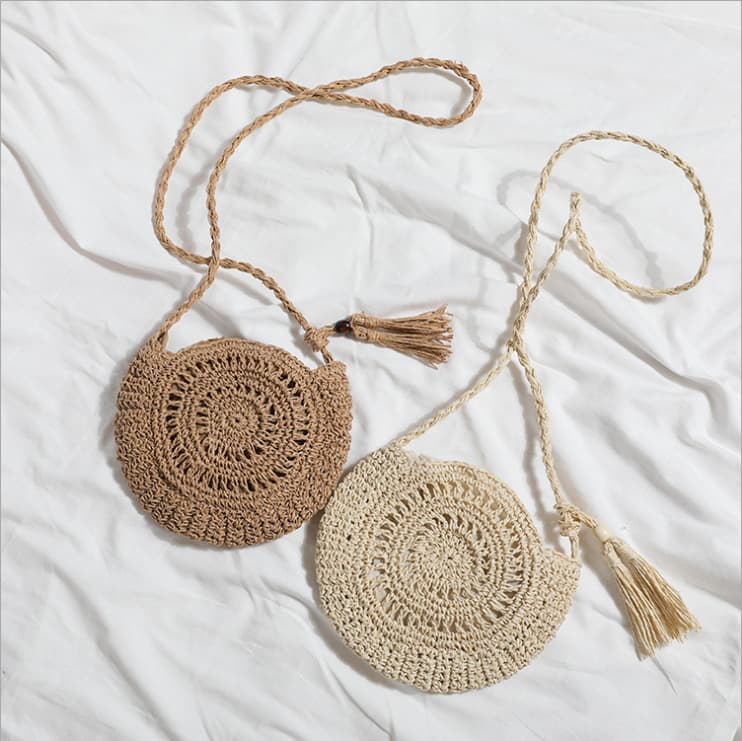 Factory Direct Round Crossbody Straw Bag Women's Casual Handwoven Bag Versatile Shoulder Vacation Beach Bag