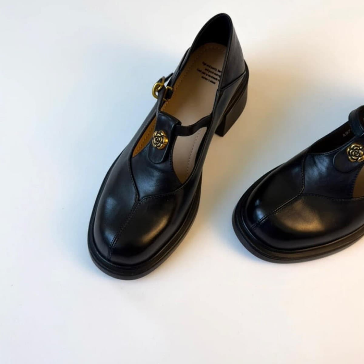 Cowhide Genuine Leather Retro Camellia Thick-Soled Chunky Heel Mary Jane Shoes for Women, Soft Sole, Comfortable, Height-Increasing Leather Shoes