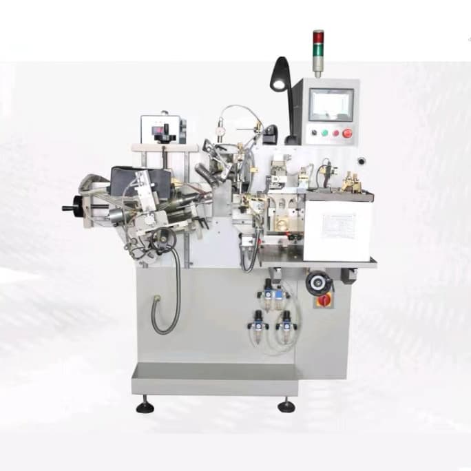 Handheld high-frequency induction heating machine for metal copper pipe brazing, forging, melting, welding machine, furnace, and quenching equipment.