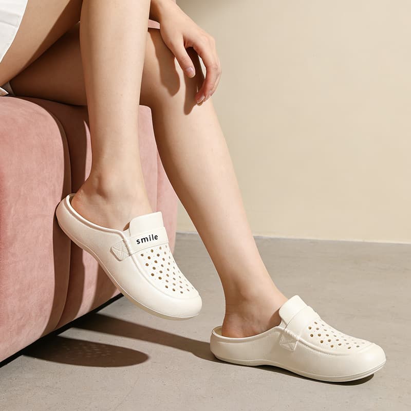 Baotou Women's Summer Lightweight Non-Slip Outdoor Indoor Flat Beach Sandals, Waterproof Clog Shoes for Women