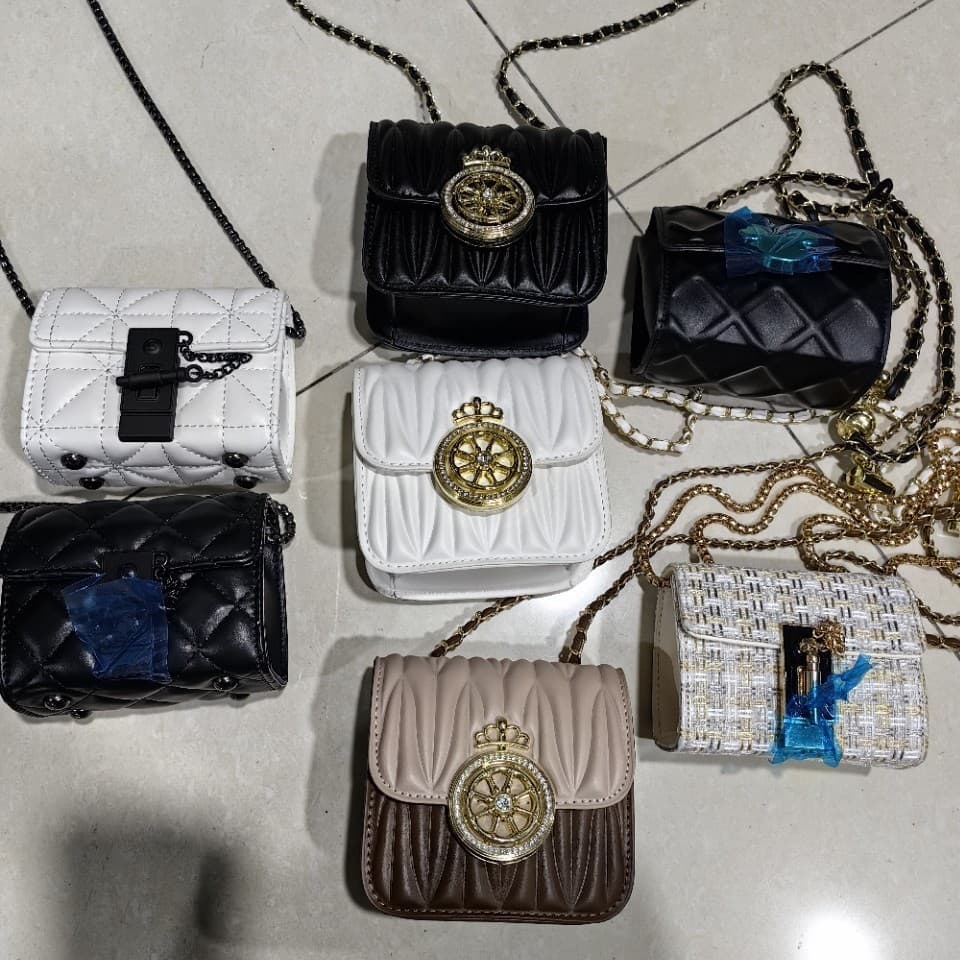 Small Crossbody Bag for Women, Fashionable Shoulder Bag, Export Stock, Mixed Styles, Wholesale Lot, Women's Backpack, Live Stream Street Stall