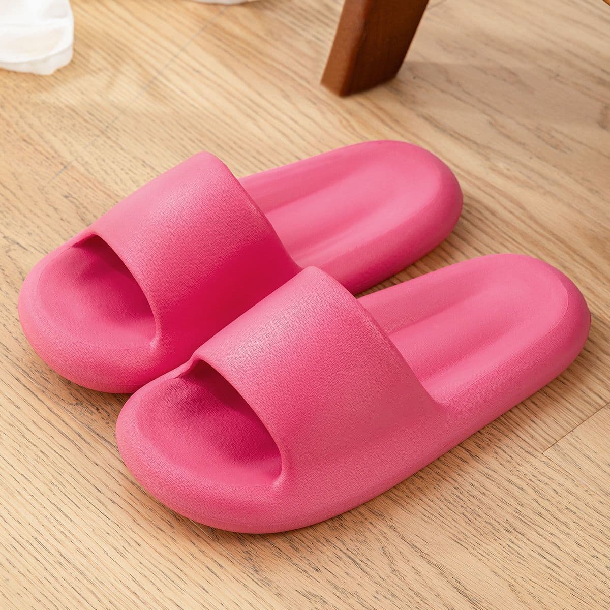 2026 New Slippers with Cloud-Like Comfort for Women, Lightweight Home Bathroom Slippers, Popular Men's Style