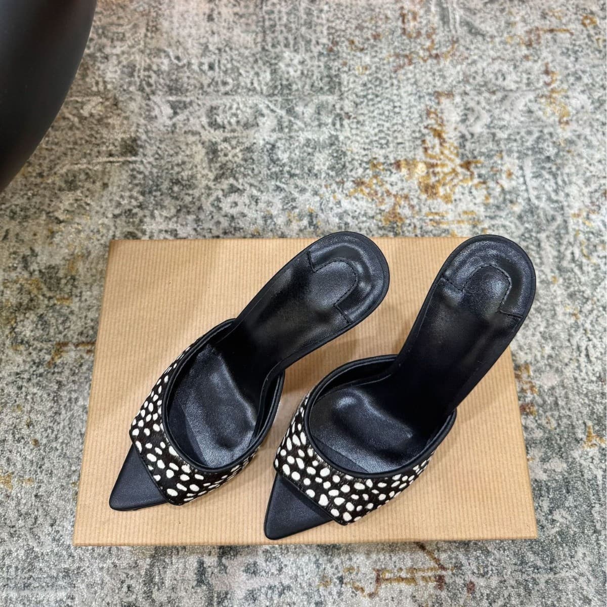 Cross-border Preferred Women's Genuine Leather Sandals CL Horsehair Polka Dot Pointed Toe Red Sole Stiletto Heels Versatile Style