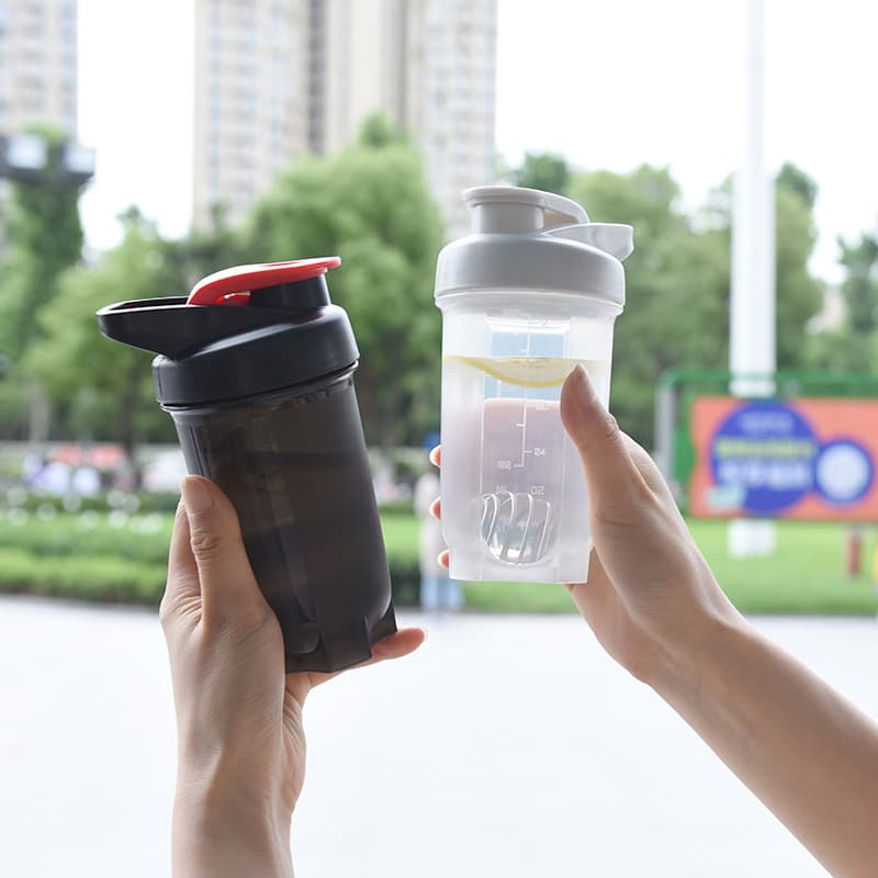 300ML Plastic Shaker Cup for Children, Portable Sports Milkshake Cup, Cross-border Manufacturer, In Stock, LOGO