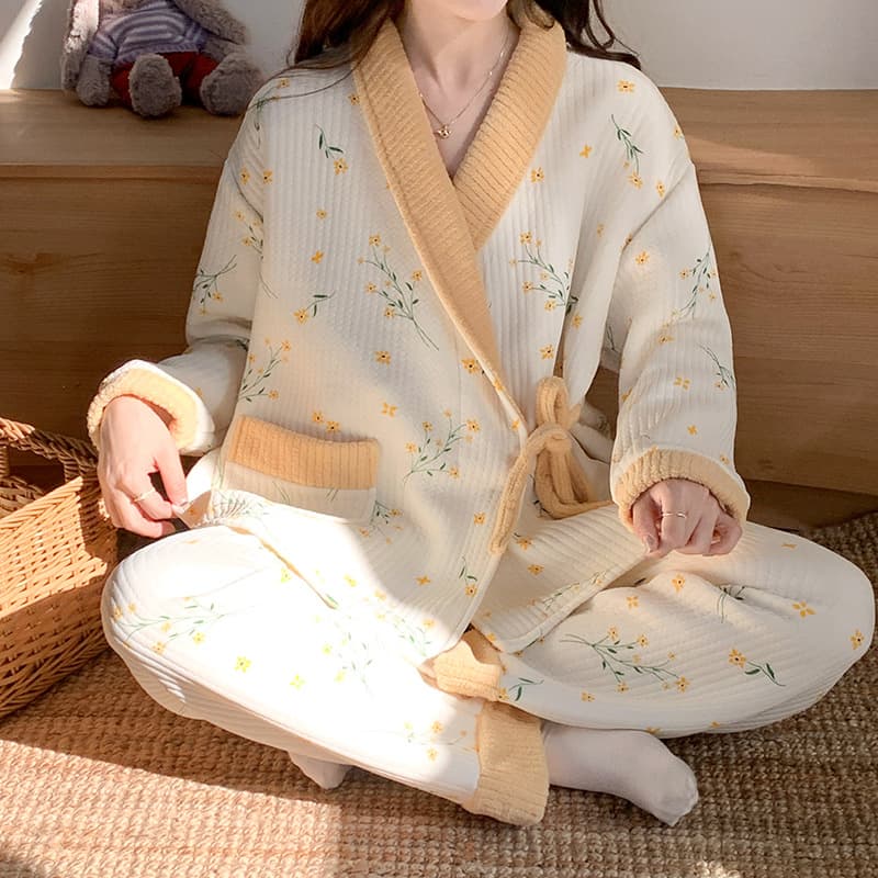 Xiyue New Autumn and Winter Confinement Sandwich Kimono Maternity Pajamas Pregnant Women Postpartum Air Cotton Breastfeeding Confinement Clothes Set