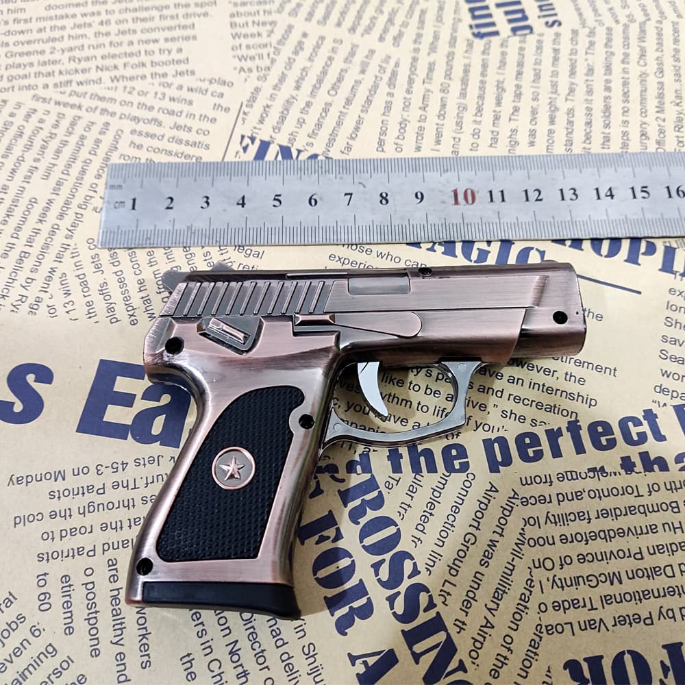 New Trendy Street Stall Fun Lighter Novel Creative Funny Gift Direct Refillable Lighter Wholesale