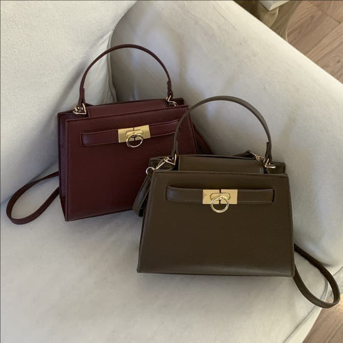 Cross-border 2026 New Style Premium Small Square Bag Fashion Women's Handbag Chic Light Luxury Shoulder Bag Trendy Crossbody Bag