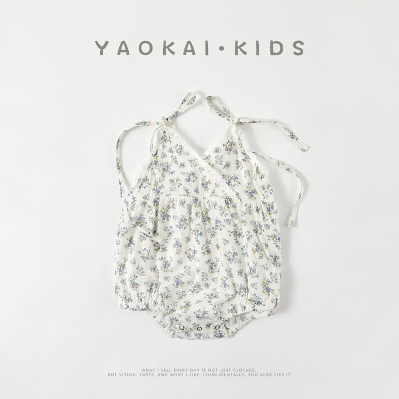 Summer baby girl's fashionable and cute floral overalls bag farts and baby clothes one-piece bodysuit