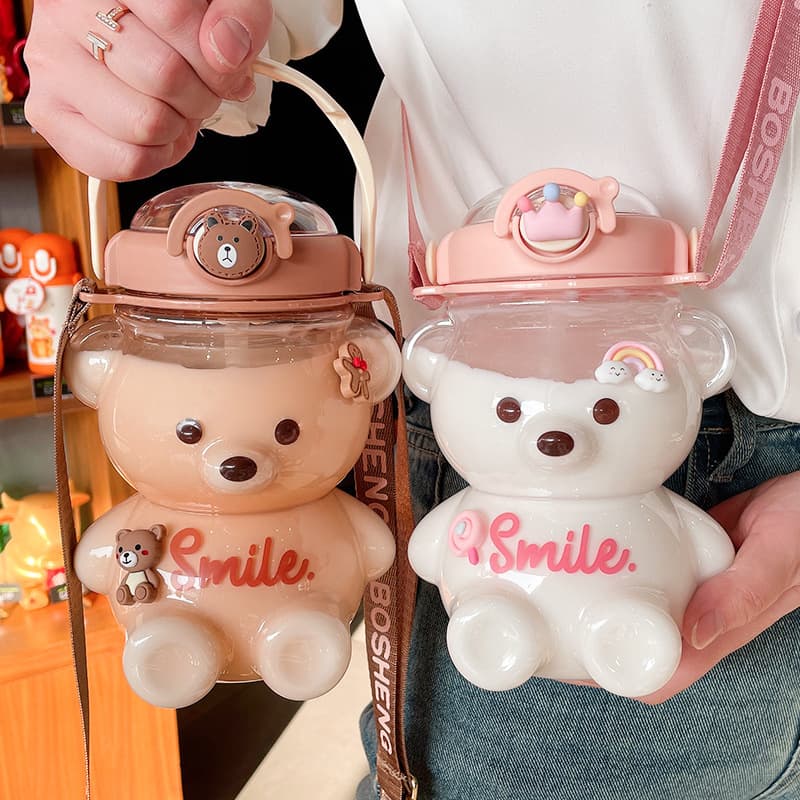 Bear Water Cup Girls Summer Large Capacity Straw Plastic Cup High-Value Water Bottle Portable Cute Children's Water Bottle