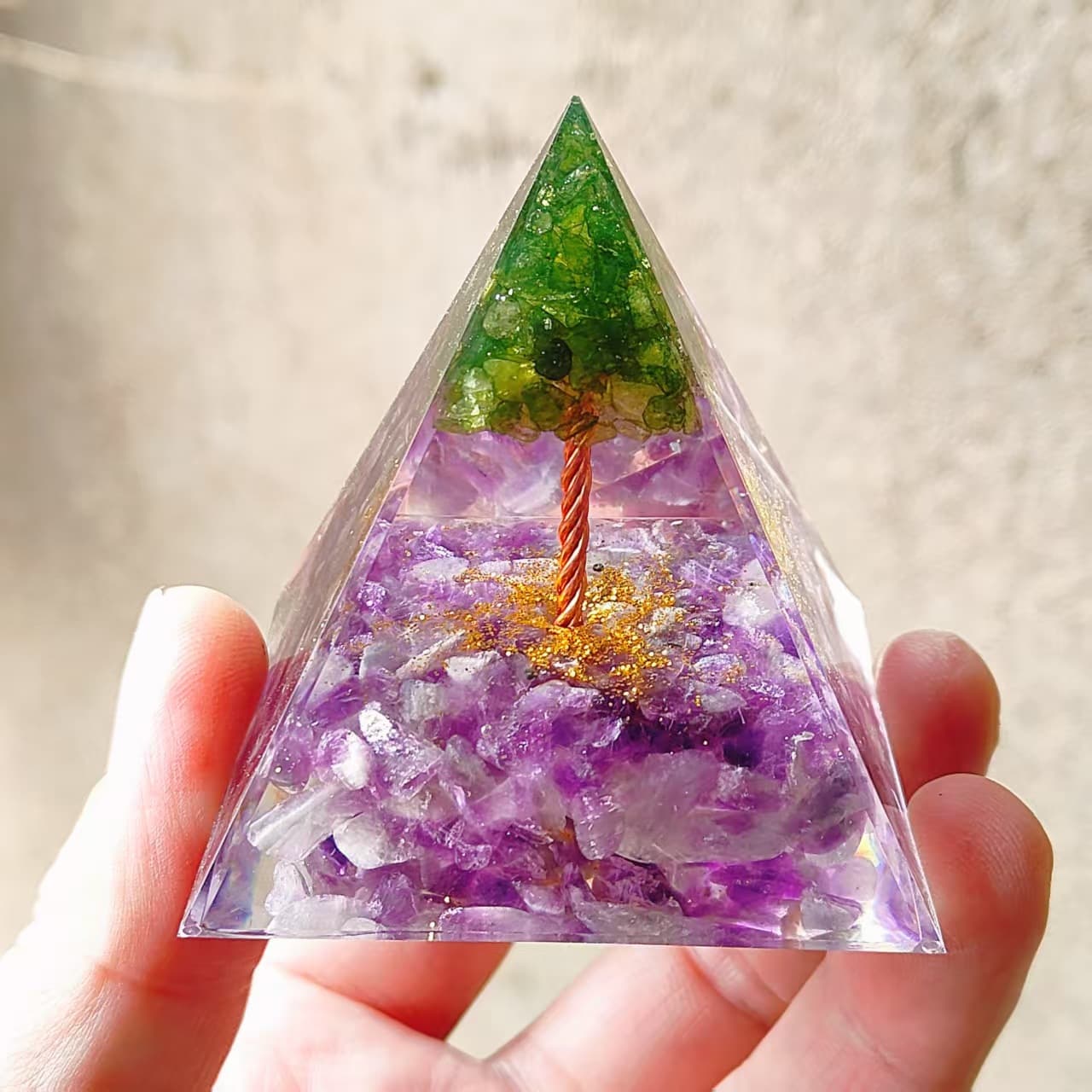 Crystal Stone Glue Drops Pyramid Ornaments Amethyst Tree of Life Pyramid Resin Crafts Home Decorations
