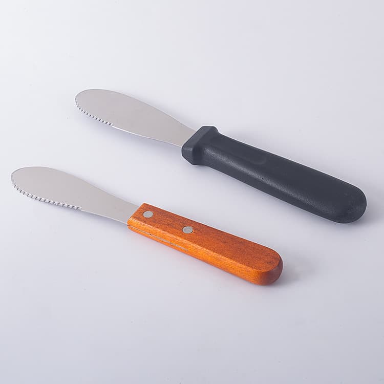 Wooden handle butter knife, rubber handle butter knife, serrated knife, plain cheese steak knife, serrated cheese knife