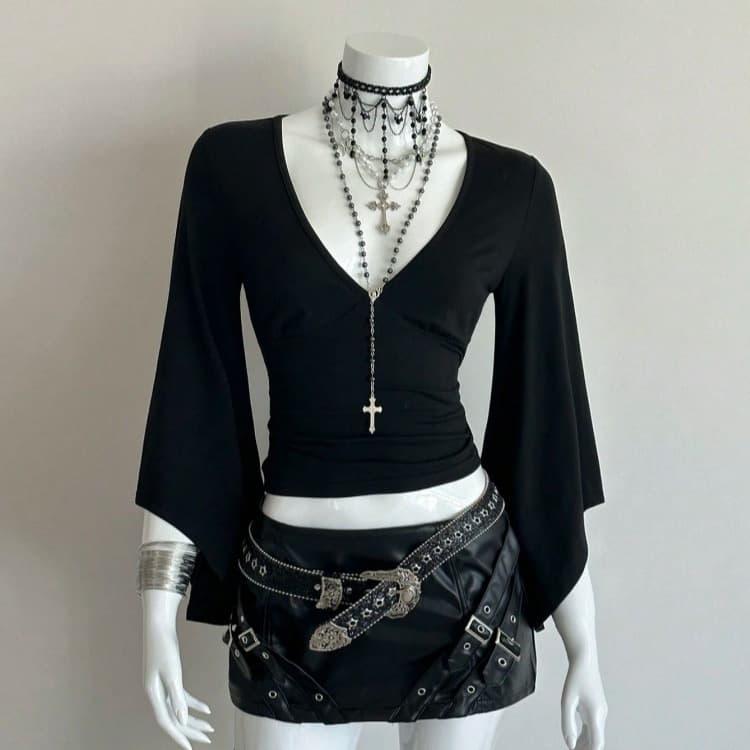 Y2K Dark Punk Hot Girl Style V-Neck Subculture Millennial Harajuku Waist-Slimming Flared Sleeve Cropped T-Shirt Ins