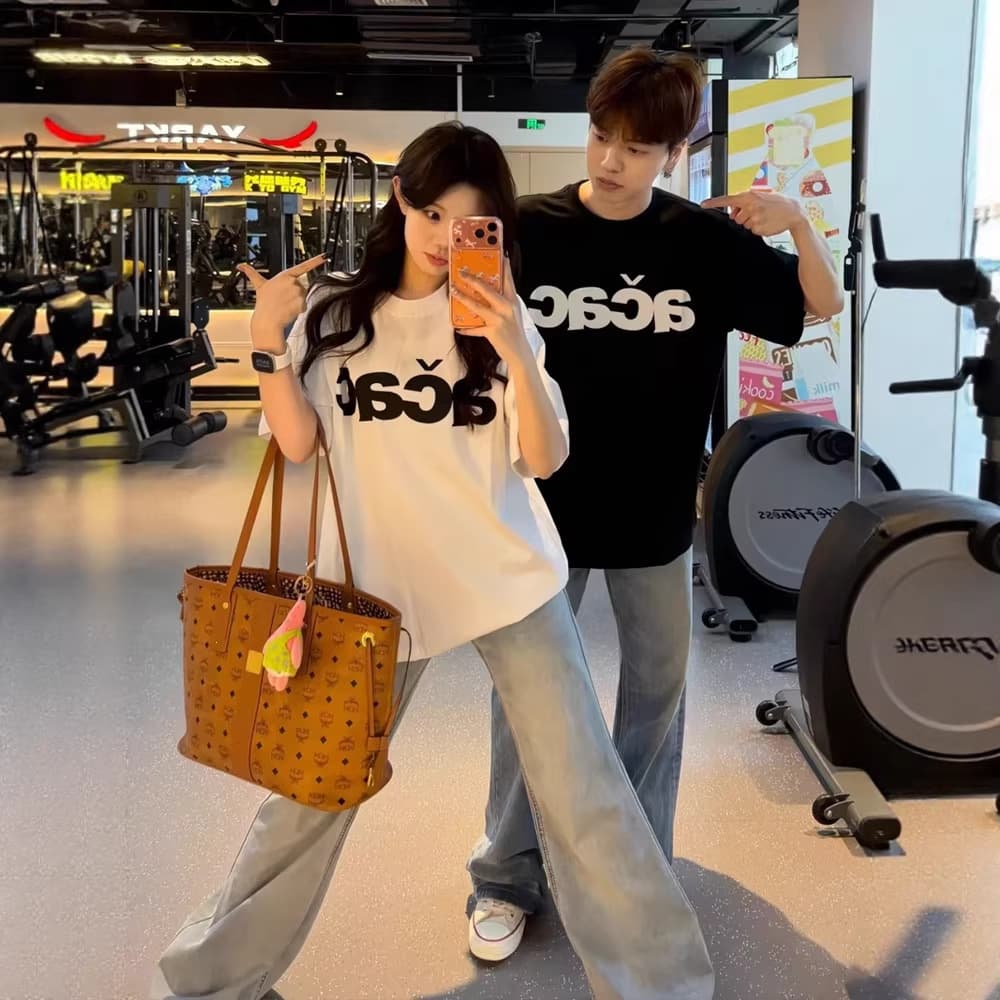 Couple's cotton short-sleeved T-shirt, summer oversized, niche design, unisex top, trendy student uniform.