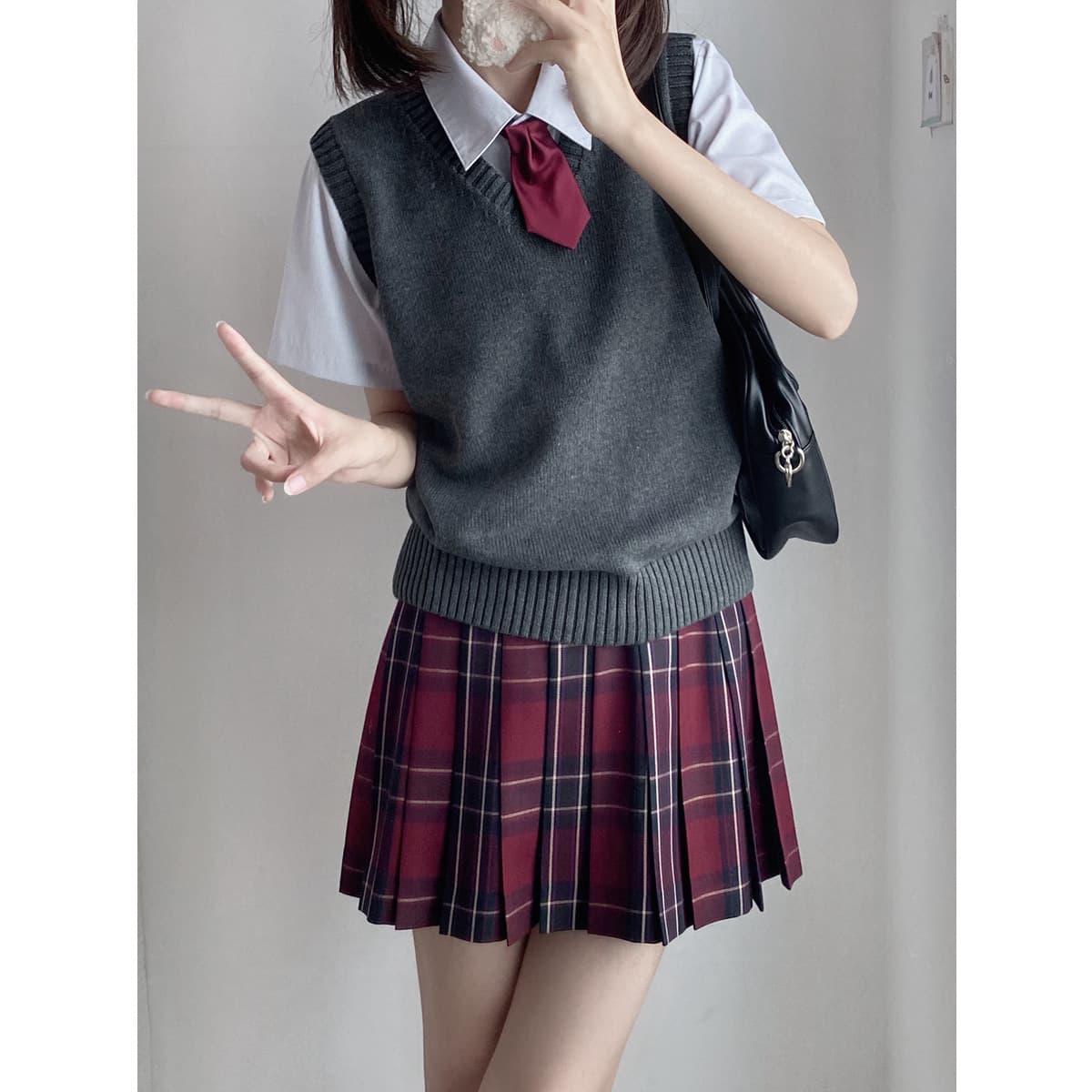 Original JK Uniform Knit Solid Color Vest, Japanese Preppy Style Basic V-neck Sweater Vest Spring/Autumn Ready Stock