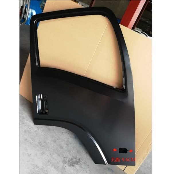 Factory car appearance parts for 700P left front door new ISUZU door empty shell auto parts sheet metal parts